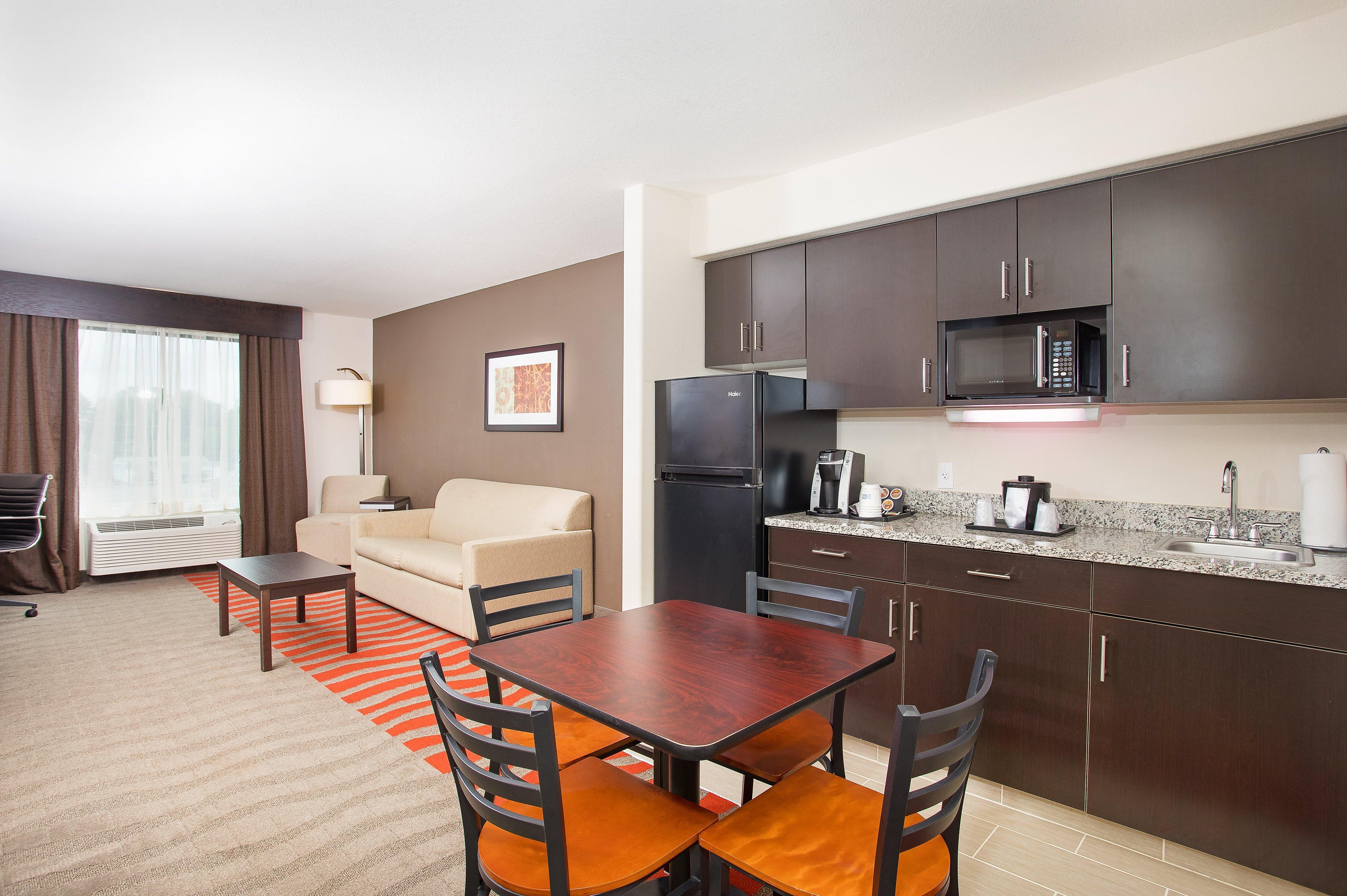 Holiday Inn Express Hotel & Suites Glasgow By Ihg Exterior foto